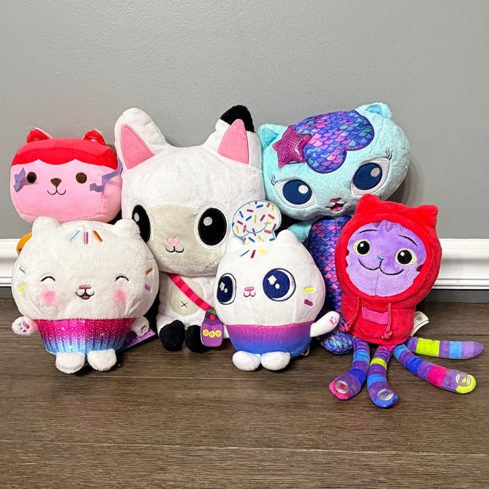 Gabby's Dollhouse Plush Lot Pandy Paws MerCat DJ Catnip Cakey Cat 6pc Set